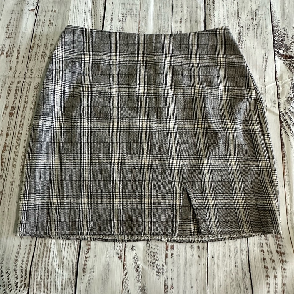 NWOT Plaid SHEIN mini skirt